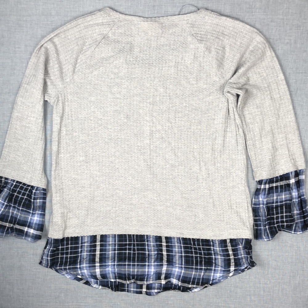 Style & Co Gray & Plaid Contrast Top Size Medium - Picture 5 of 6